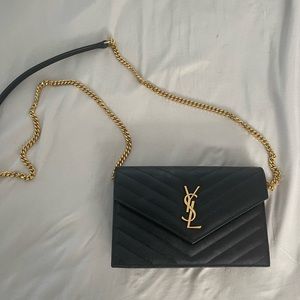 LIKE NEW Authentic YSL CASSANDRE MATELASSÉ ENVELOPE CHAIN WALLET